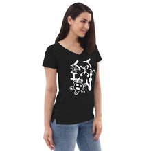 TINO Woman v-neck t-shirt